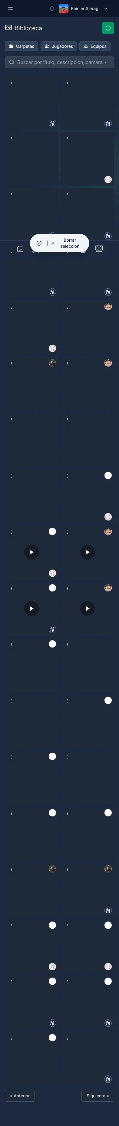 Biblioteca multimedia de CoachBall con fotos y videos del equipo