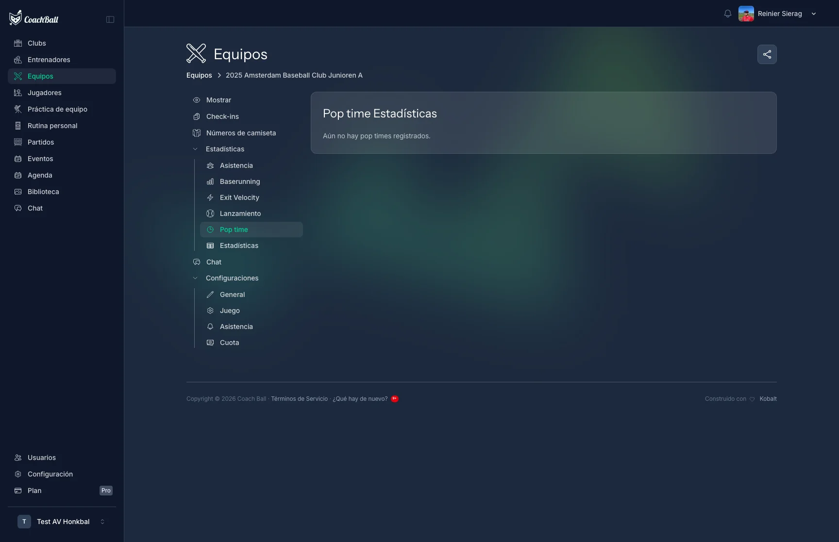 Página de estadísticas de pop time de CoachBall con métricas de rendimiento del receptor