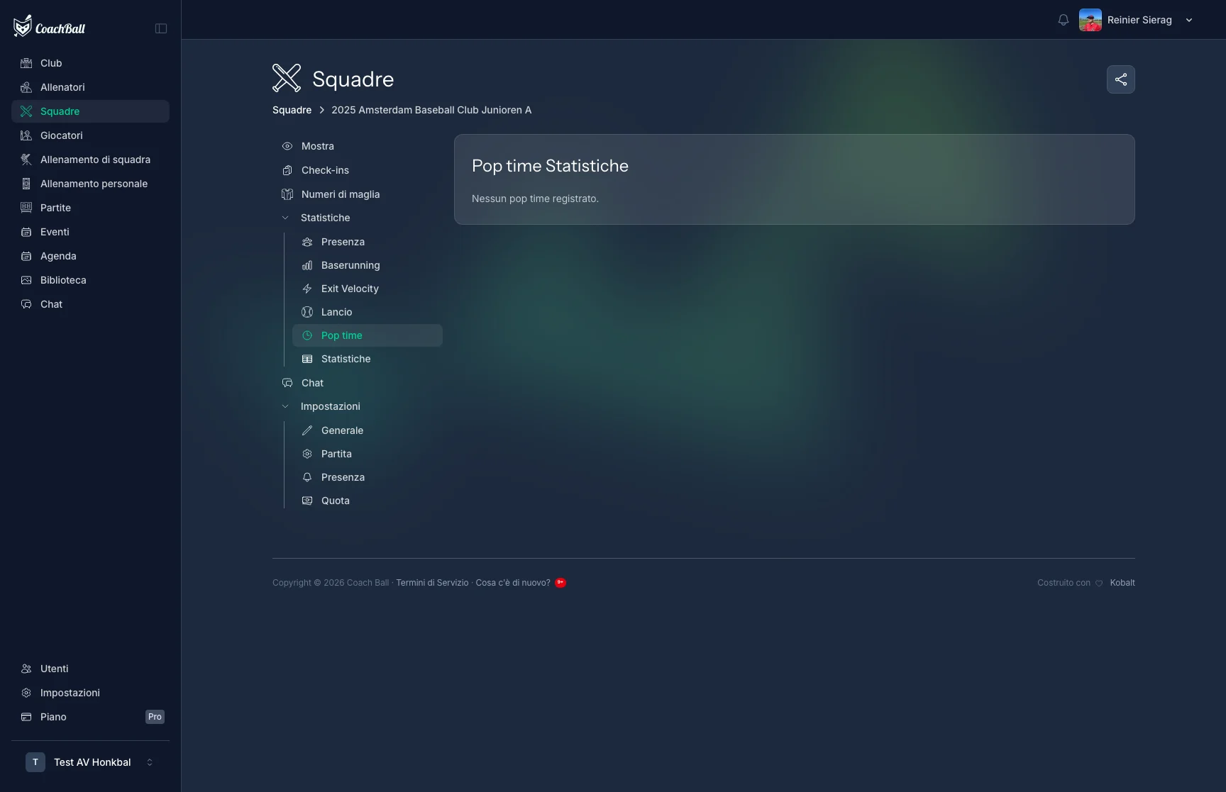 Pagina statistiche pop time di CoachBall con metriche prestazionali del ricevitore